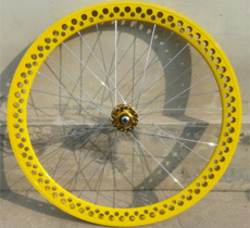 700c front wheel